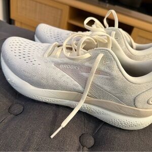 Brooks White Running Shoes